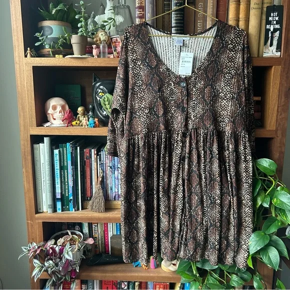 Cotton Emporium Brown Snakeskin Oversized Babydoll Dress - Picture 4 of 12